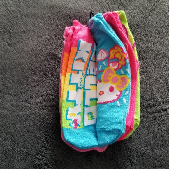 Hello Kitty 5 pack no show socks - Picture 6 of 9